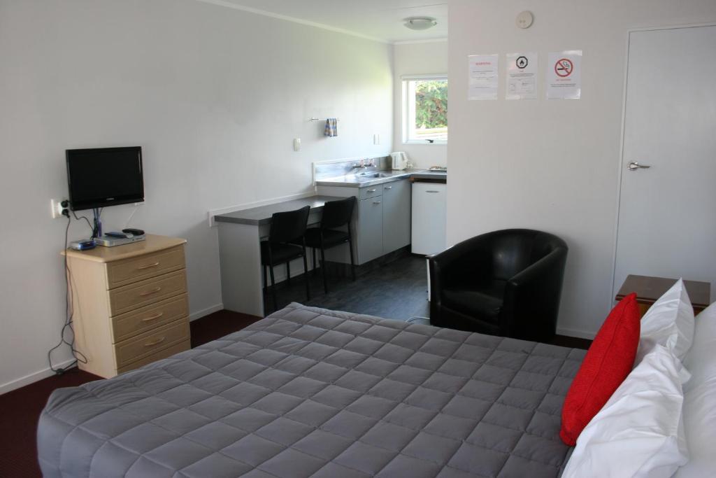 Burgundy Rose Motel Whangarei Zimmer foto